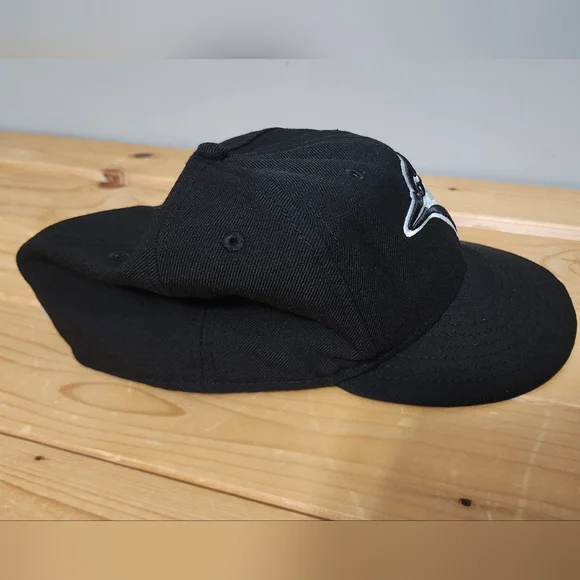 Toronto Blue Jays New Era Black Baseball Cap Size 7 1/2 - Picture 4 of 6